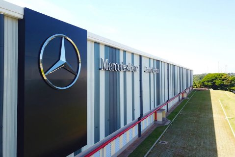 Centro Logístico da Mercedes-Benz reforça sustentabilidade. E a comunicação desse valor